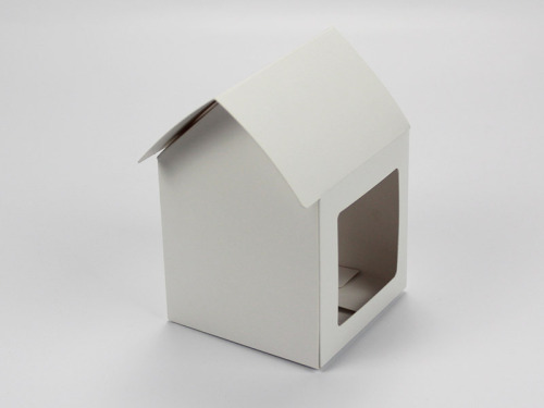 Boîte maison blanche avec fenêtre à customiser